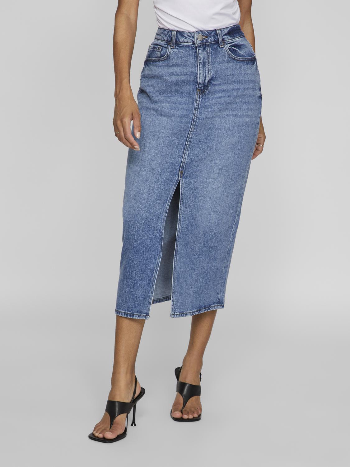 model_shot-front